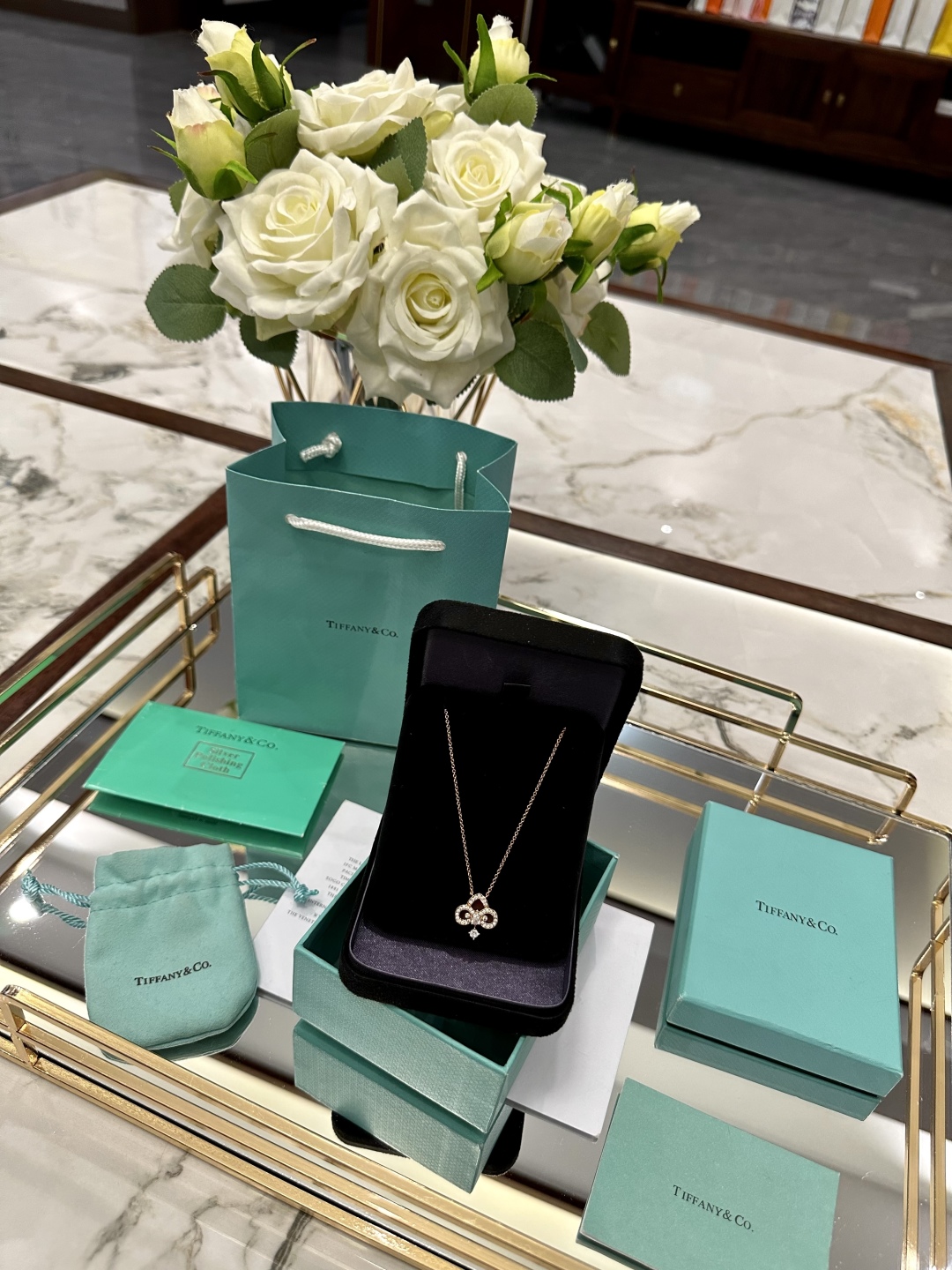 TIFFANY jewelry model 27